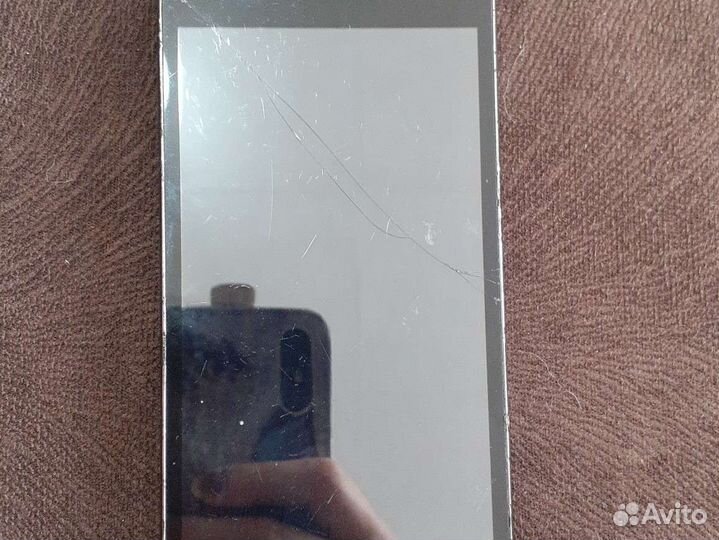 Телефон micromax q409