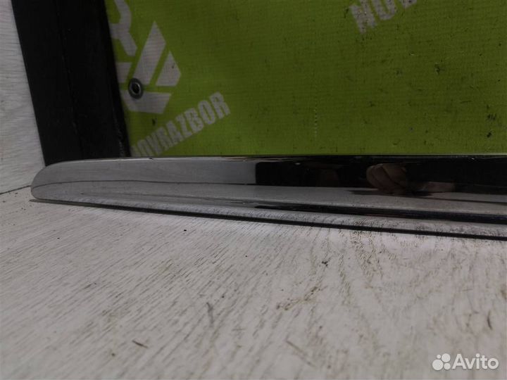 Накладка крышки багажника Форд Фокус 1