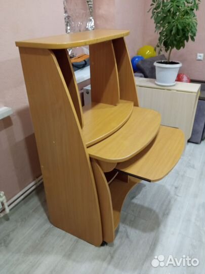 Компьютерный стол