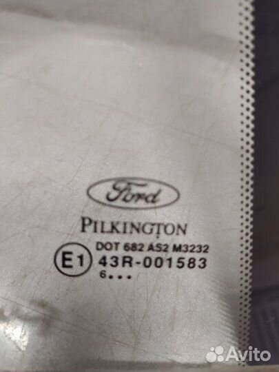 Форточка двери задняя левая Ford Fusion CBK fyja