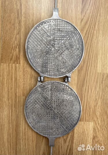 Форма для выпечки вафель, вафельница СССР