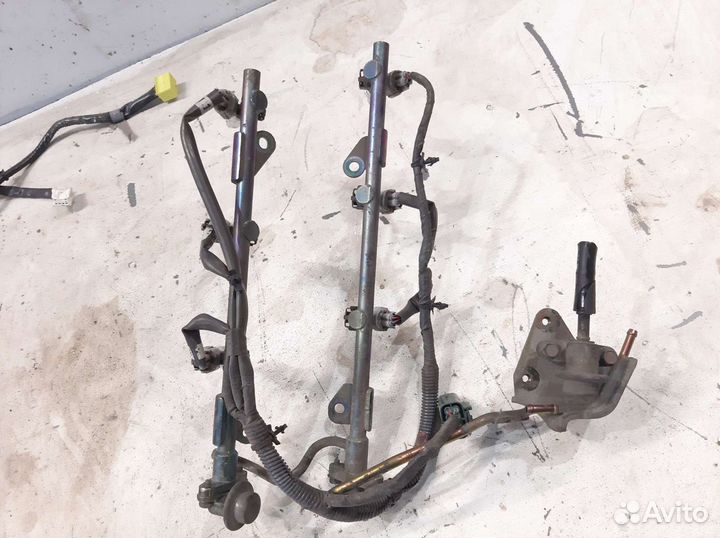 Топливная рампа FX35 vq35de