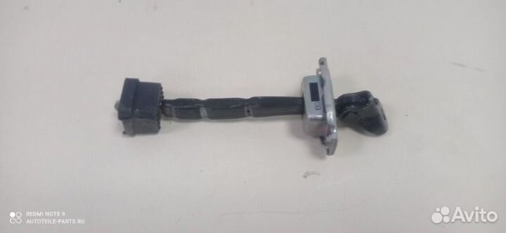 Ограничитель двери передний левый Honda Crosstour