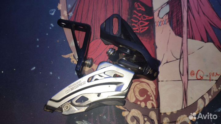 Передние переключатель Shimano Deore