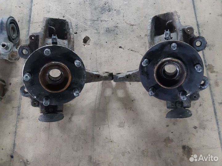 Кулаки поворотные Ford Focus ll