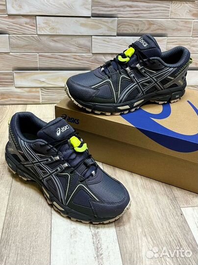 Кроссовки Asics удобные