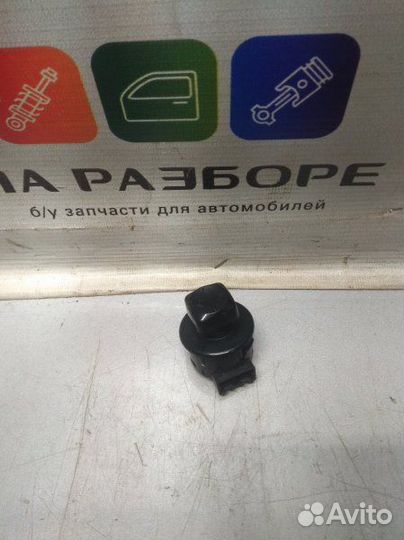 Кнопка управления рулевой колонки Infiniti G35 V36