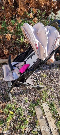 Прогулочная коляска babyton