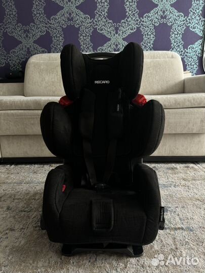 Автокресло Recaro Young Sport Hero Black