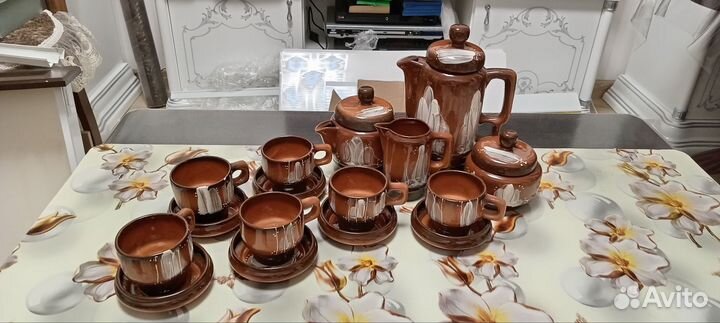 Чайный сервиз из глины