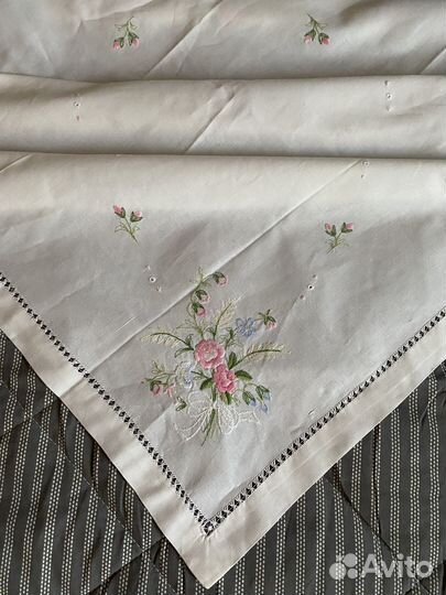 Скатерть чайная винтаж 75 на 75 см