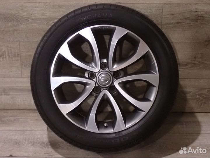 Комплект колес R17 оригинал Nissan Juke