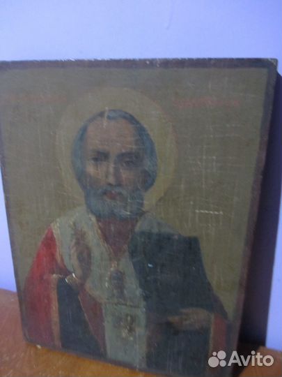 Богоугодные иконы с Севера. Левкас. Крокелюр