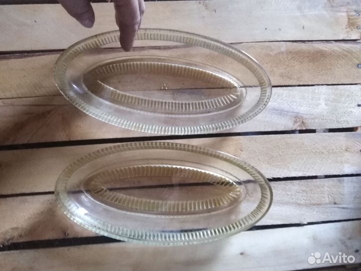 Много посуды