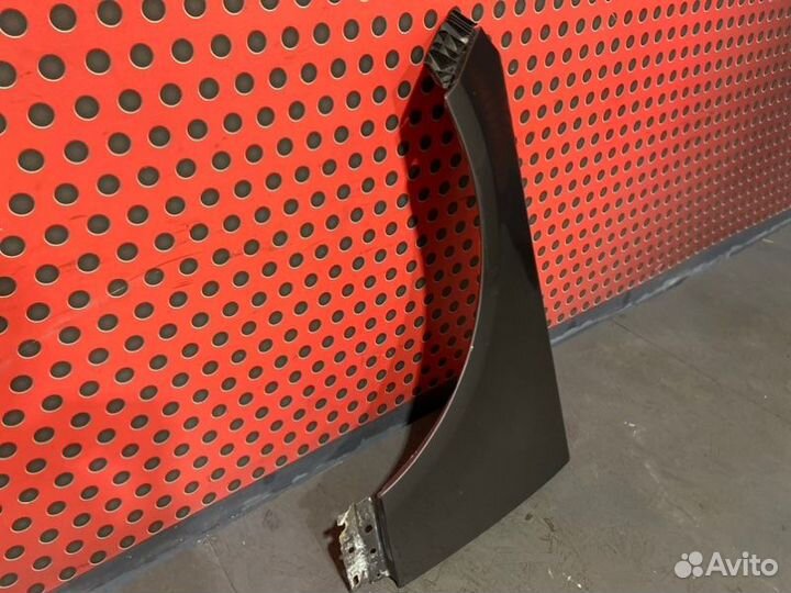 Крыло переднее левое Land Rover Range Rover Vogue