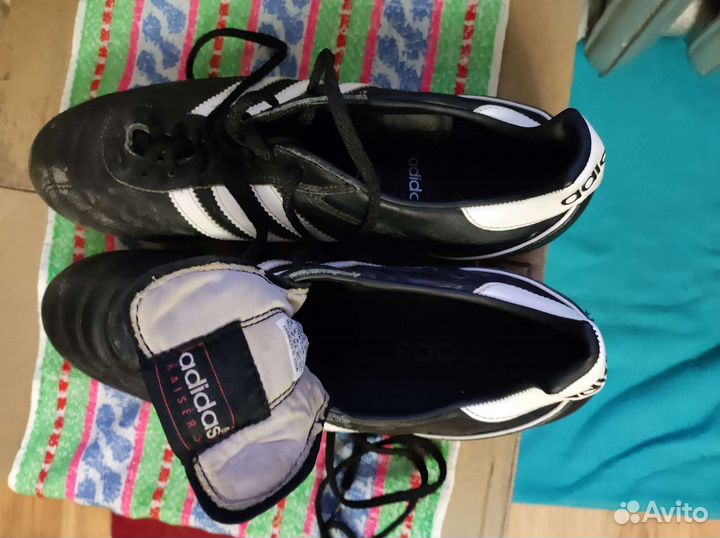 Футбольные бутсы adidas 46