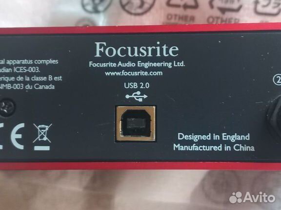 Звуковая карта focusrite scarlett 2i2