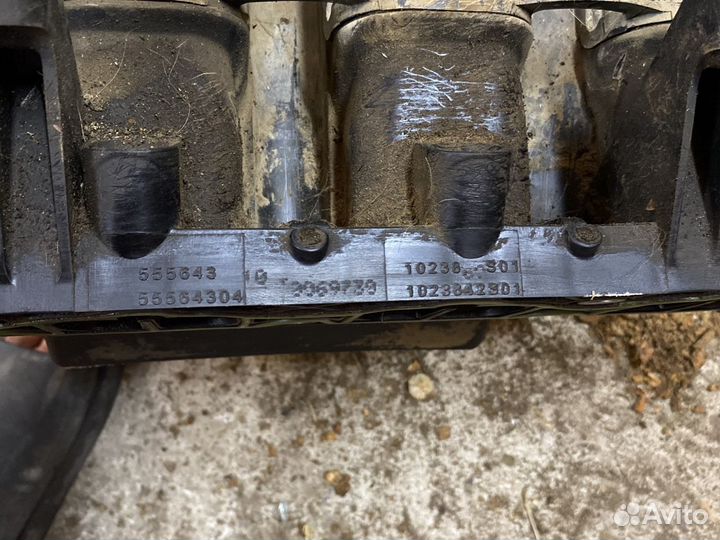 Впускной коллектор Chevrolet Aveo T250 1.4