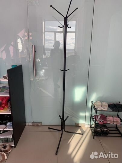 Вешалка напольная