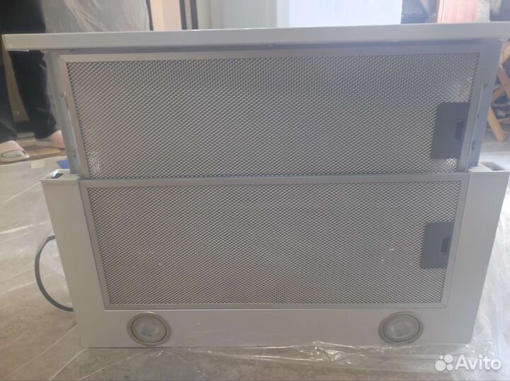 Вытяжка для кухни 60 см встраиваемая