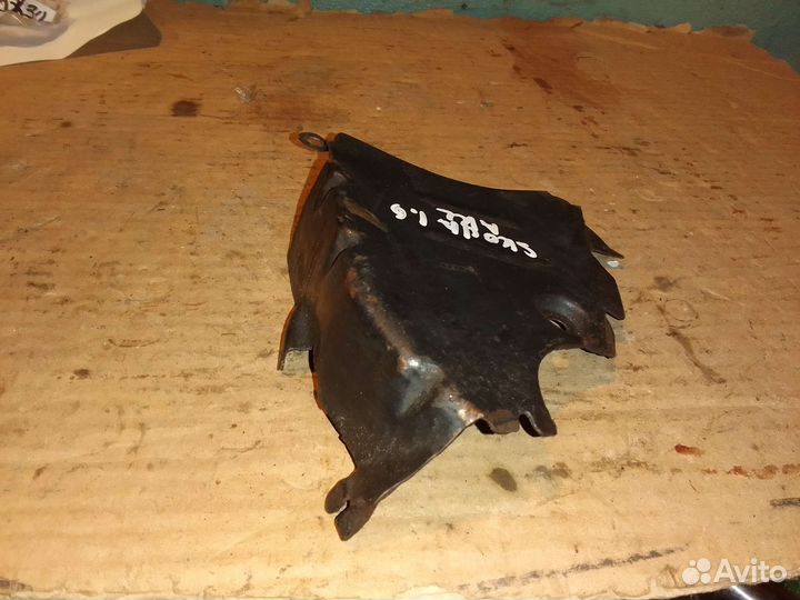 Кожух средний Грм 1.6 AKL Skoda Octavia