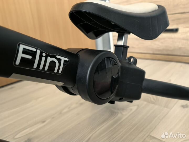 Детский трехколесный велосипед беговел 2 в 1