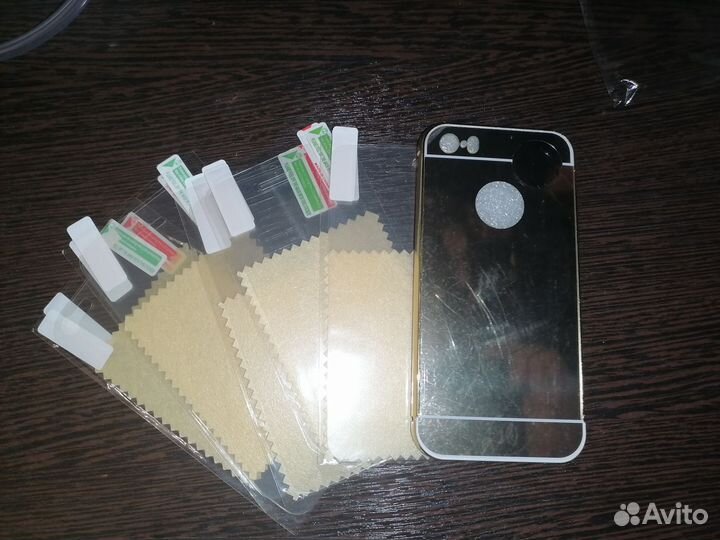 Чехол на iPhone 5s