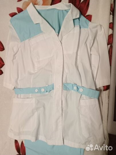 Халат медработника женский 52 размера