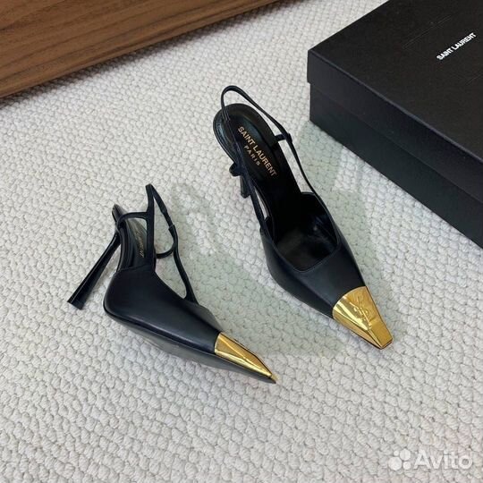 Туфли женские Saint Laurent Jeanne Slingback