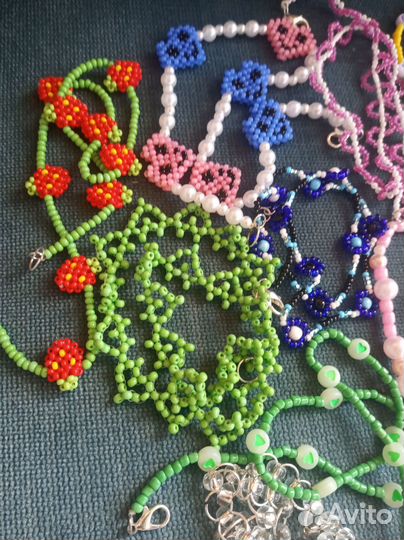 Украшения из бисера