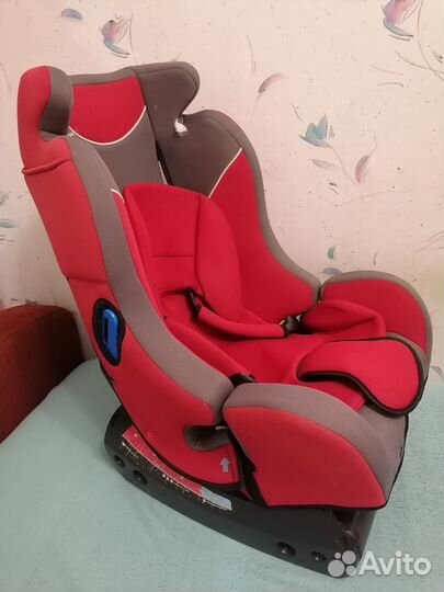 Детское автокресло от 0 (9-36 кг)