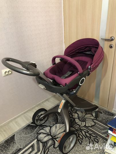 Коляска stokke