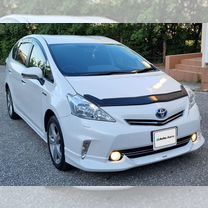 Toyota Prius Alpha 1.8 CVT, 2012, 225 000 км, с пробегом, цена 1 340 000 руб.