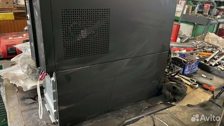 Интерактивный ибп APC by Schneider Electric Smart