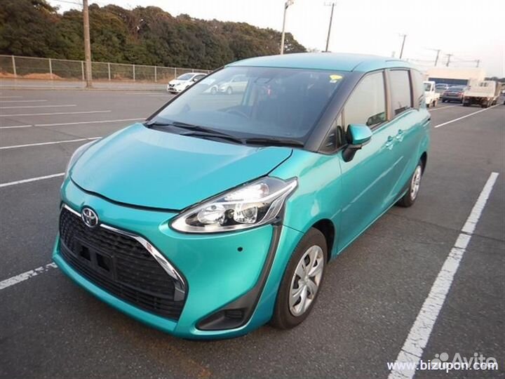Toyota Sienta 1.5 CVT, 2018, 62 000 км
