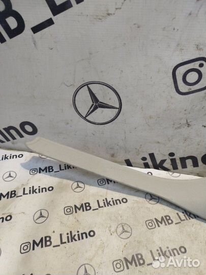 Обшивка стойки задняя левая Mercedes Gl X164
