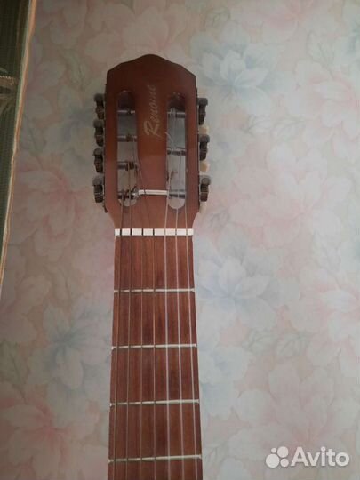 Классическая гитара Renome
