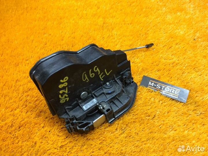 Замок двери передний левый Bmw 1-Series F20