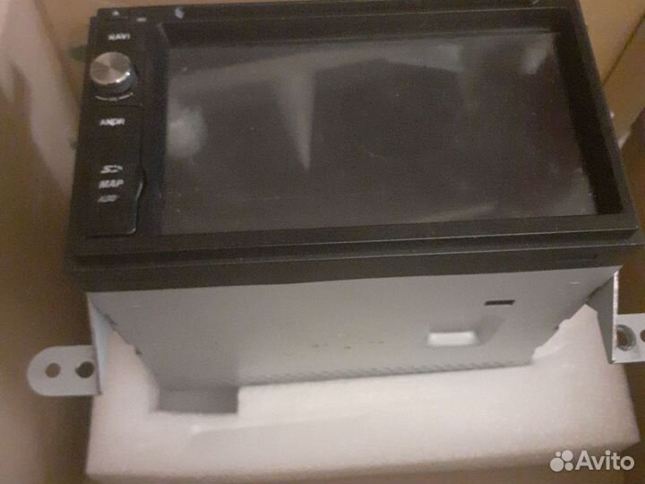 Штатный навигатор на андройде, требует ремонта