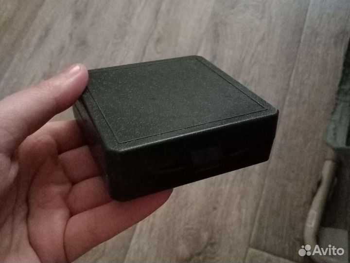 Слуховой аппарат новый 2шт