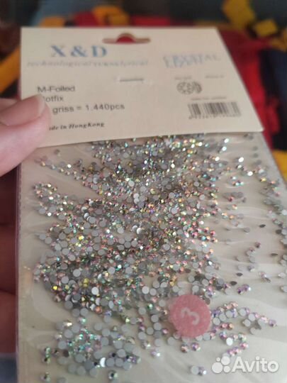 Стразы для ногтей