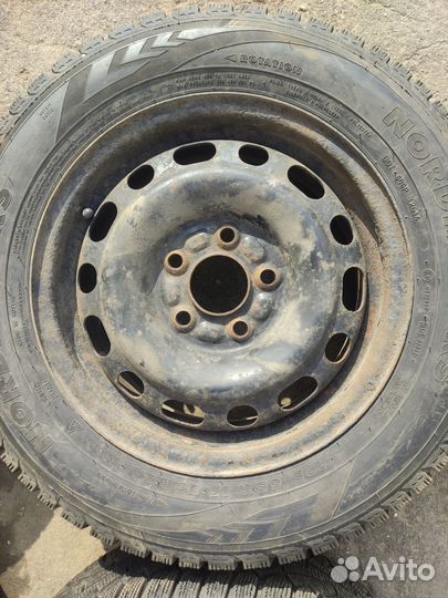 Колеса Mazda 3 R15 Nokian Зимние