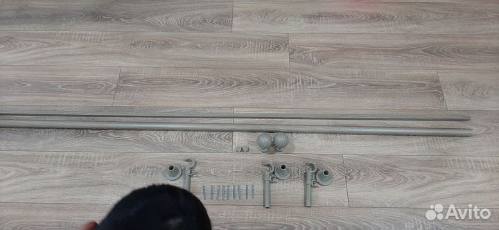 Карниз настенный