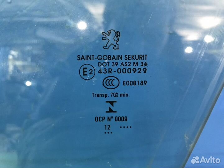 Стекло переднее левое Peugeot 508