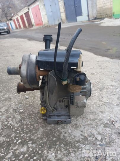 Двигатель снегоуборщика