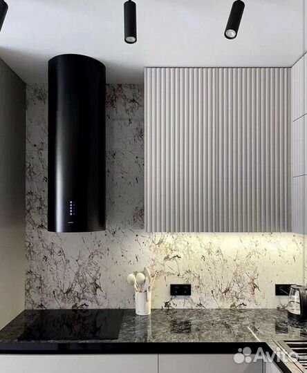 Кухня новая угловая/столешница в подарок