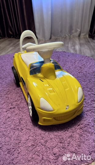 Детская машинка каталка толокар