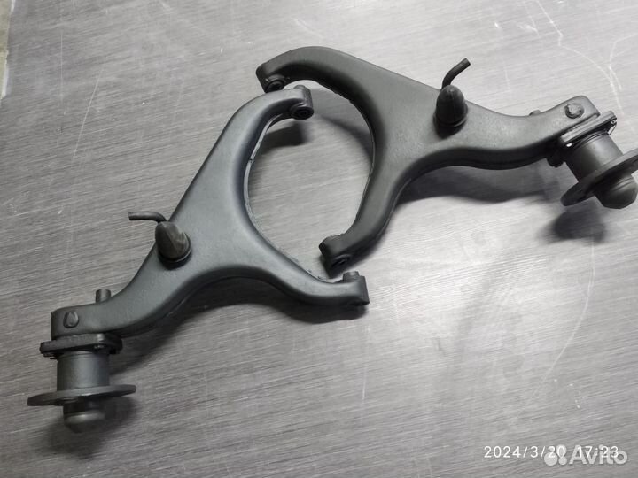 Продаю рычаги на прицеп кмз 8119