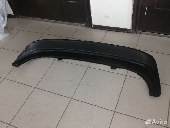 Вставка заднего бампера на kia rio 3