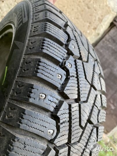 Pirelli Winter Ice Zero 205/55 R16 94T